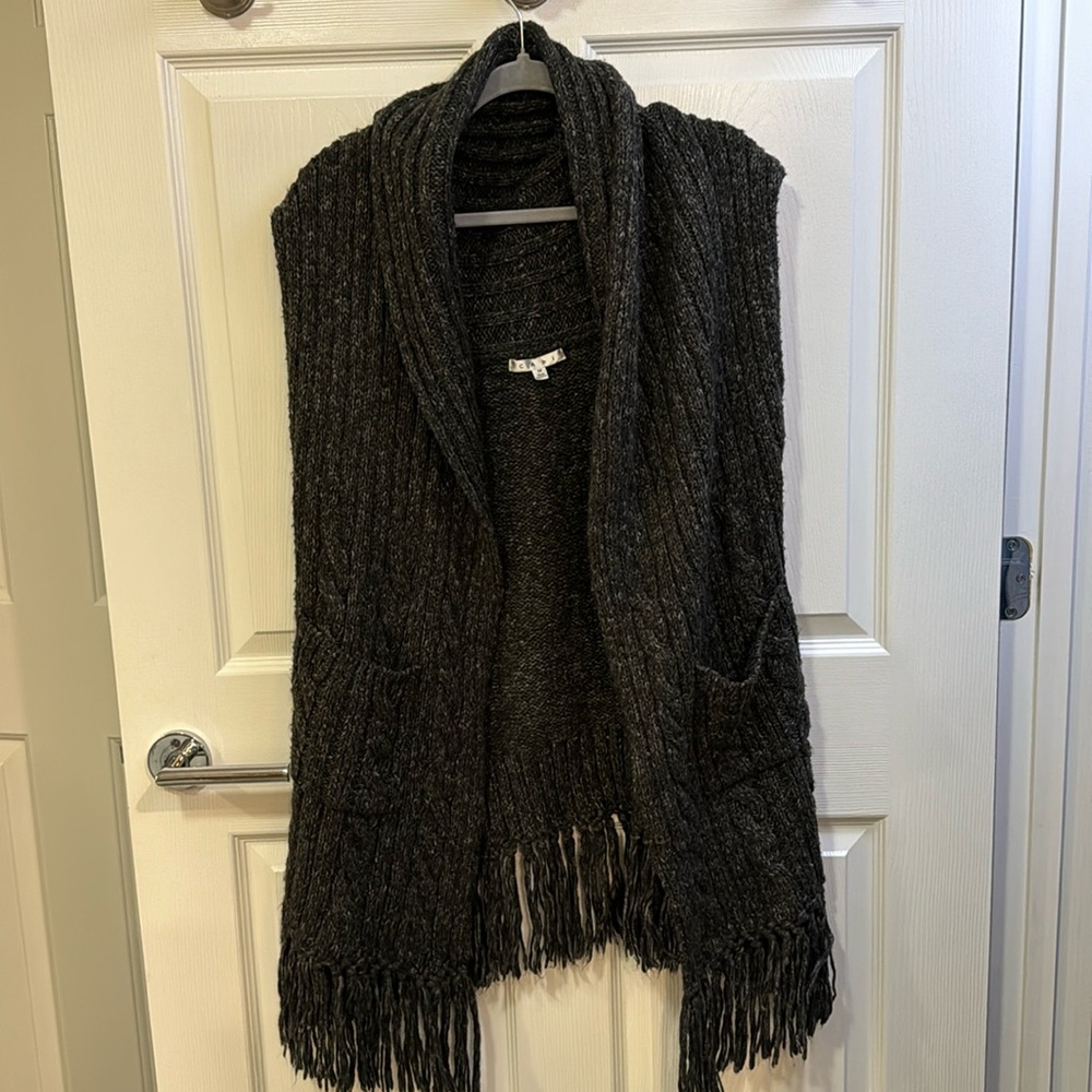 Cabi, sleeveless sweater shawl